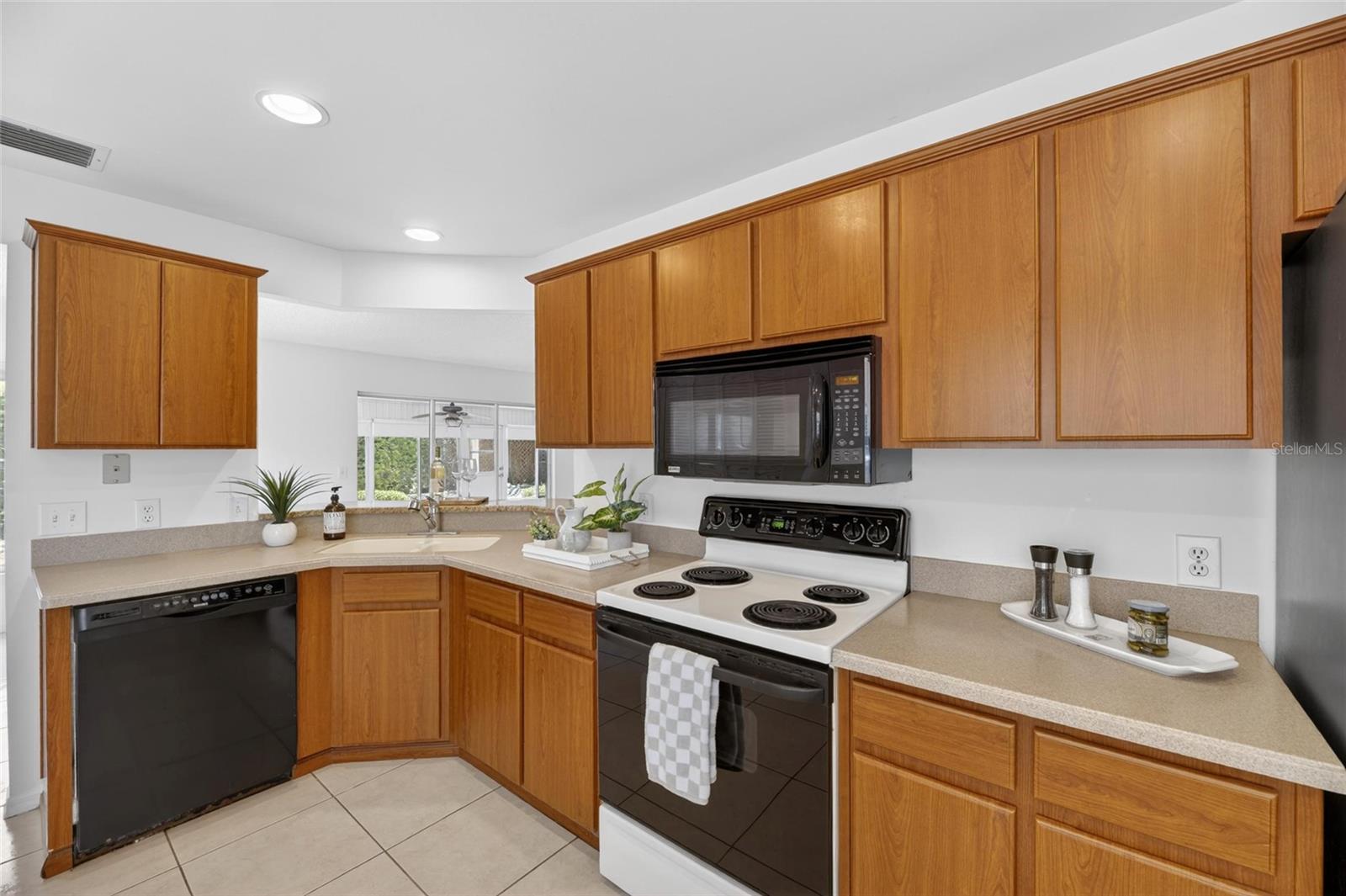 9780 FOX CHAPEL RD, TAMPA, FL, 33647