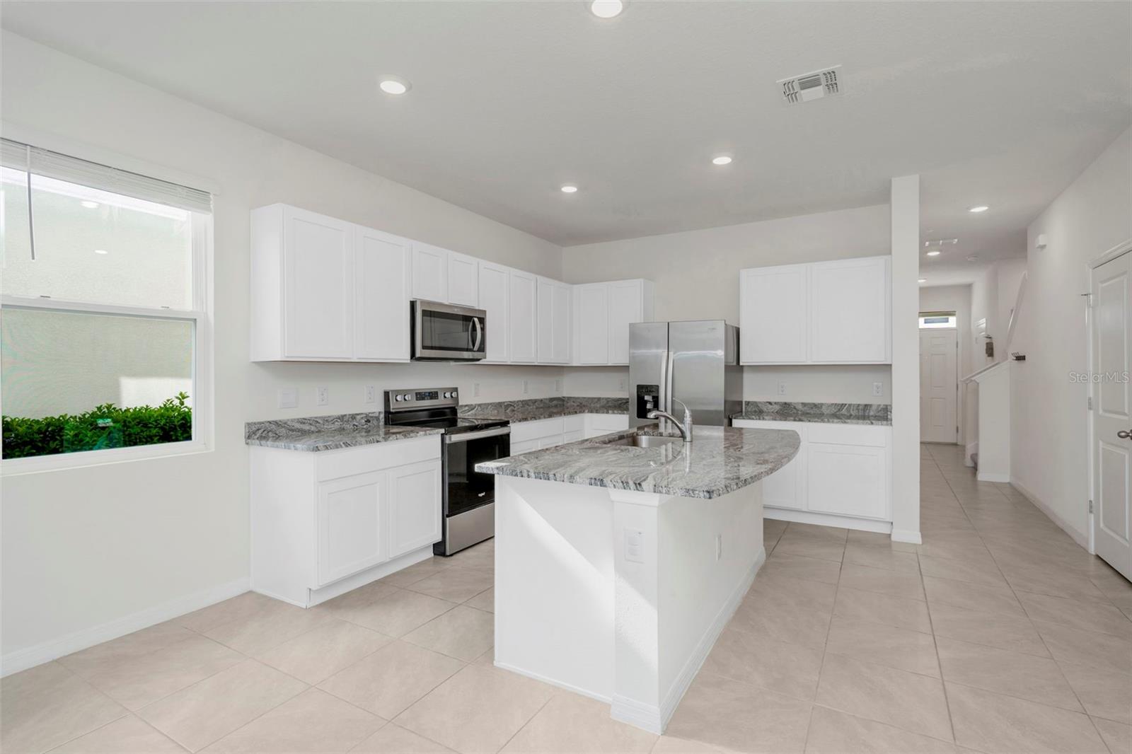 17226 AMBER ASPEN WAY, LAND O LAKES, FL, 34638