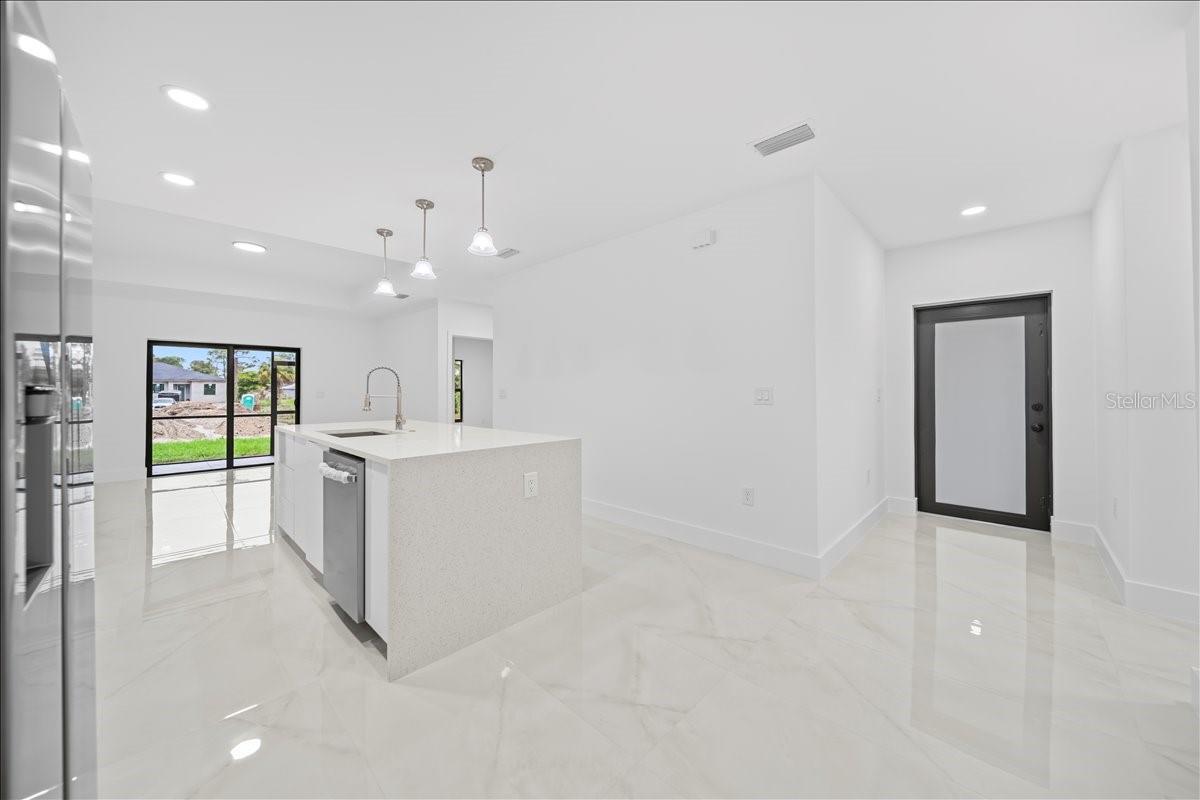4737-4739 25TH ST SW, LEHIGH ACRES, FL, 33973