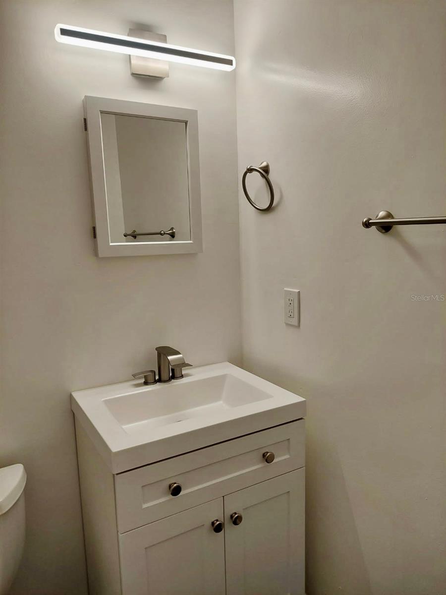 2315 QUEEN PALM DR, EDGEWATER, FL, 32141
