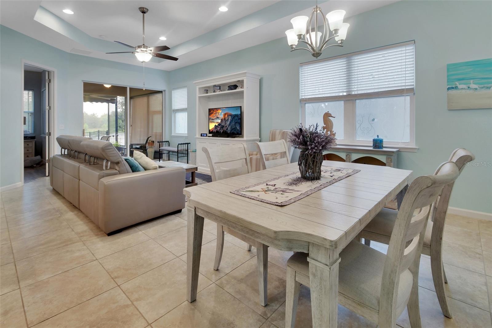 412 TISBURY CT, DELAND, FL, 32724