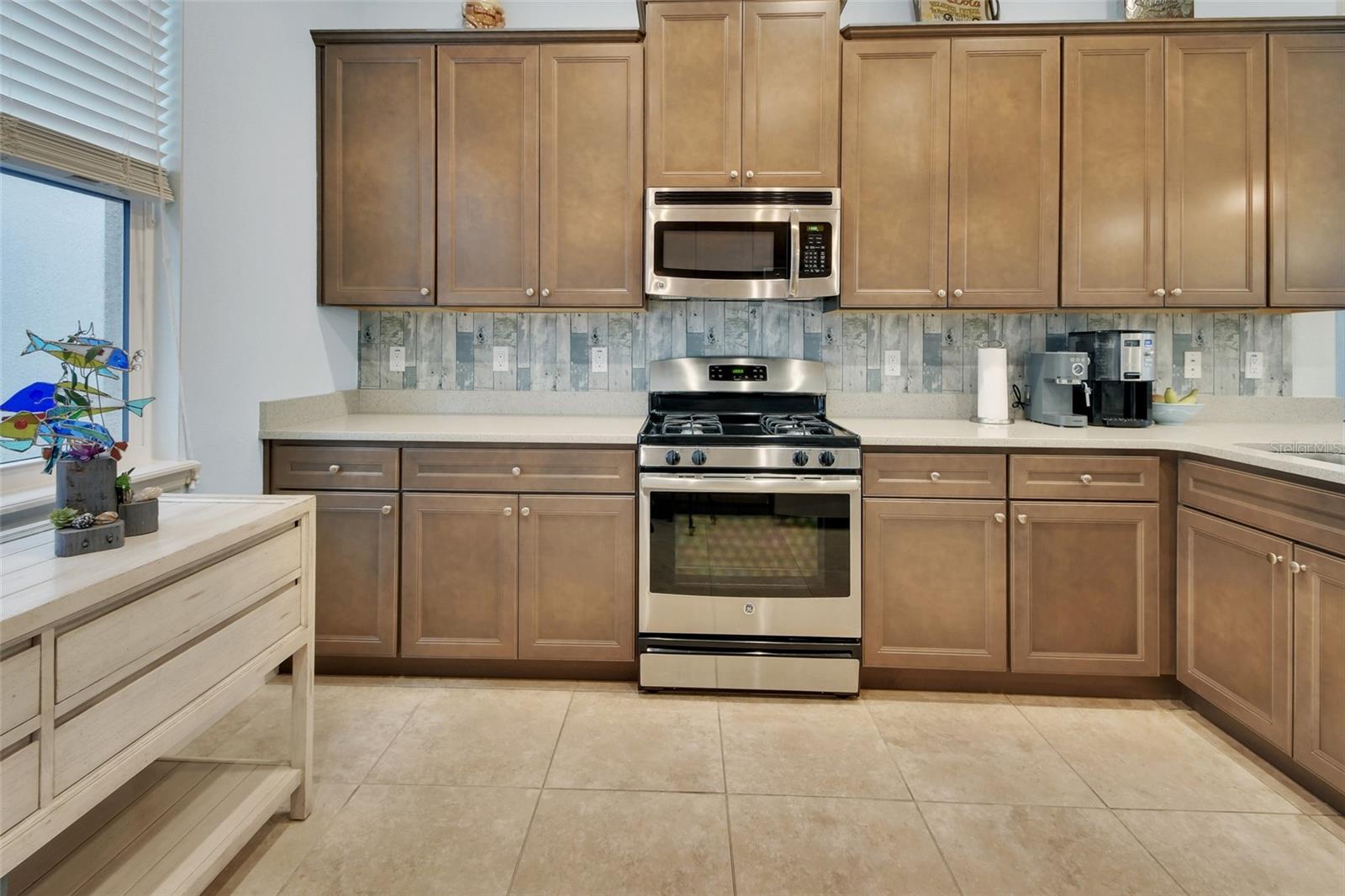 412 TISBURY CT, DELAND, FL, 32724