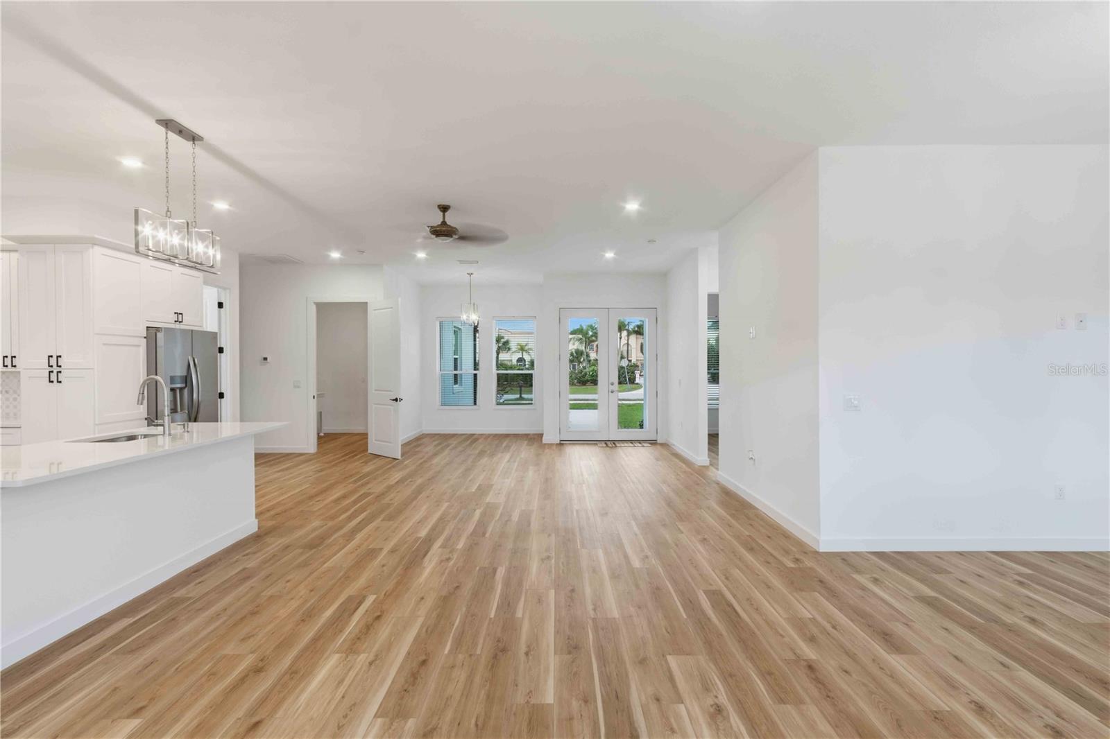 1215 RIO DE JANEIRO AVE, PUNTA GORDA, FL, 33983