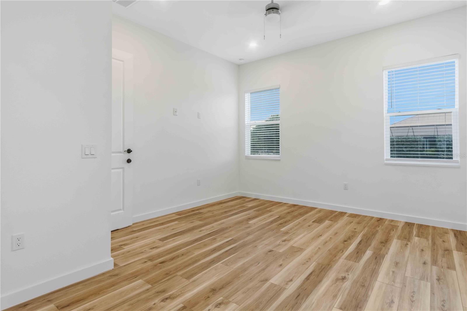 1215 RIO DE JANEIRO AVE, PUNTA GORDA, FL, 33983