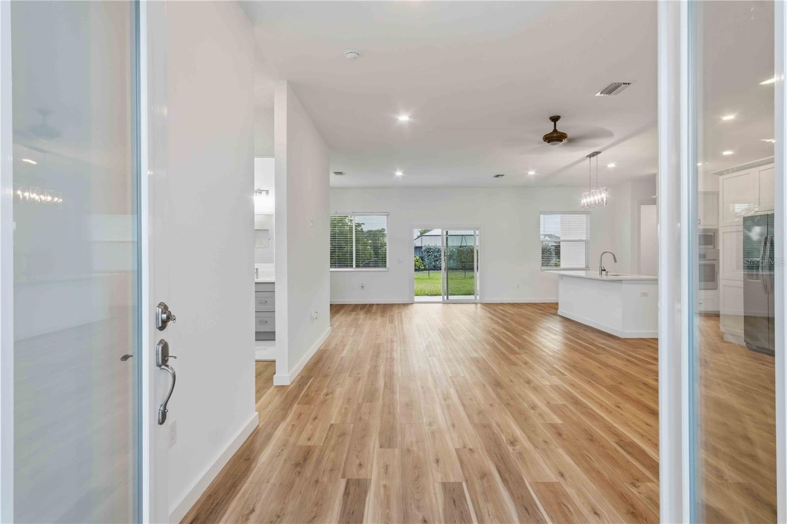 1215 RIO DE JANEIRO AVE, PUNTA GORDA, FL, 33983