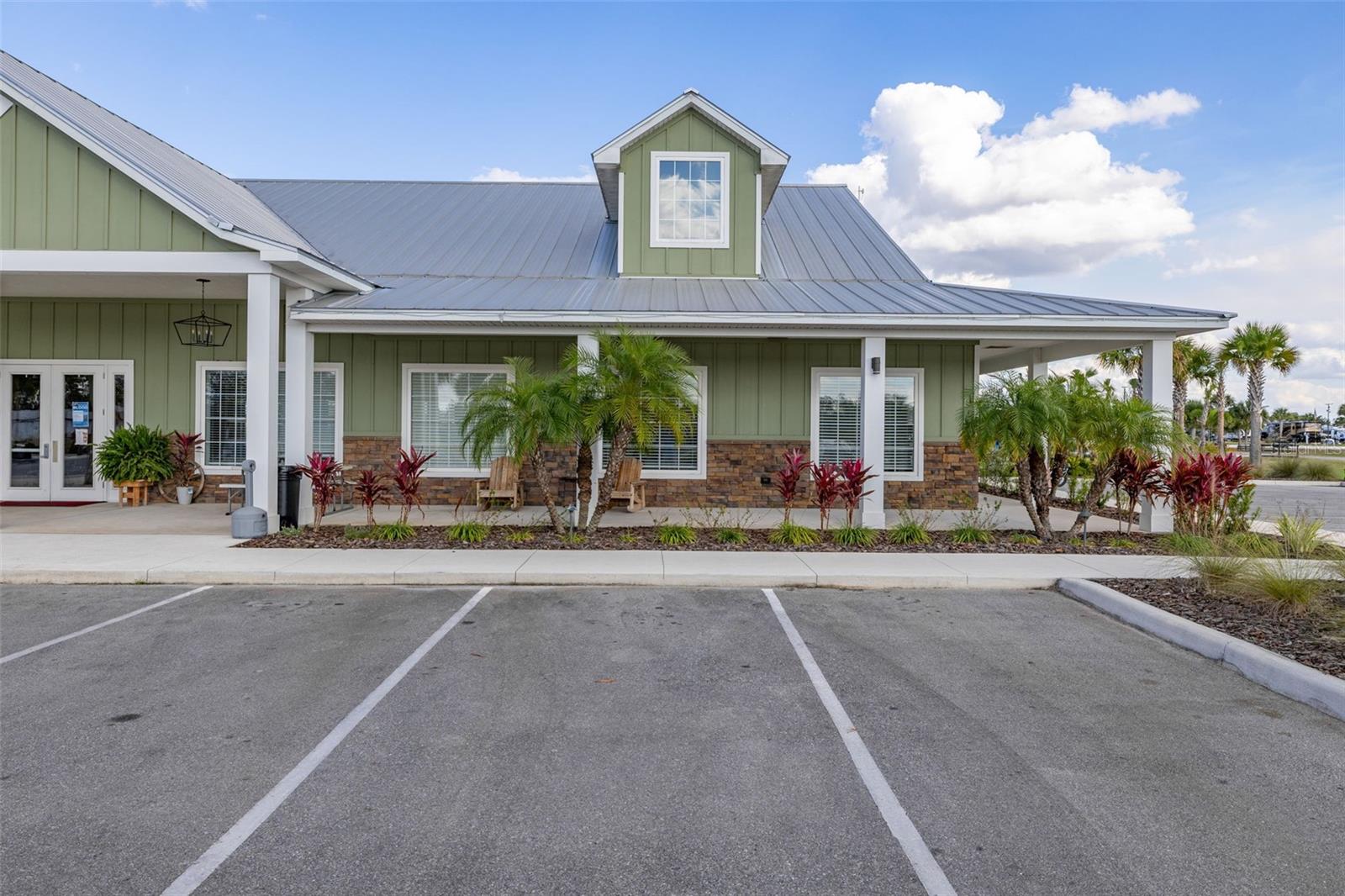325 TIKI TURN (HWY 630) E, LAKE WALES, FL, 33898