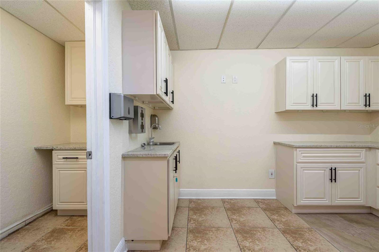 4109 N ARMENIA, TAMPA, FL, 33607