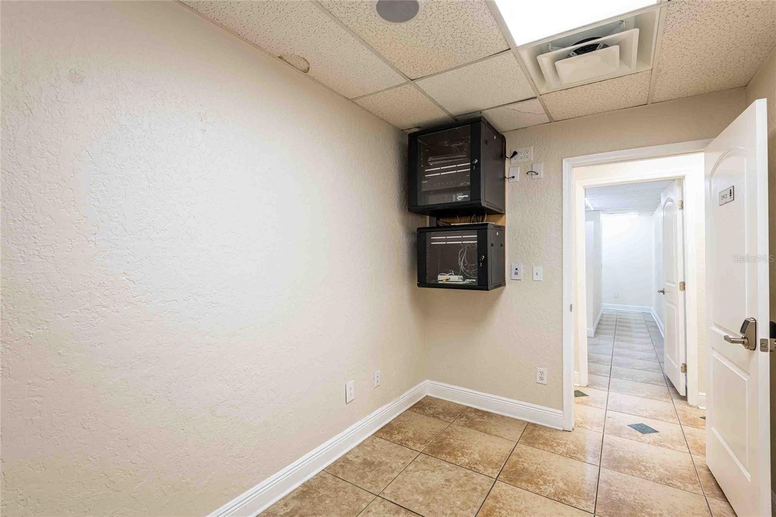 4109 N ARMENIA, TAMPA, FL, 33607