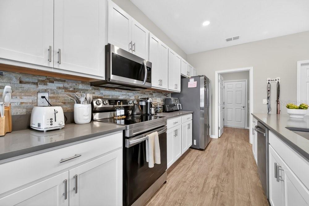 712 DAPHNE DR, POLK CITY, FL, 33868