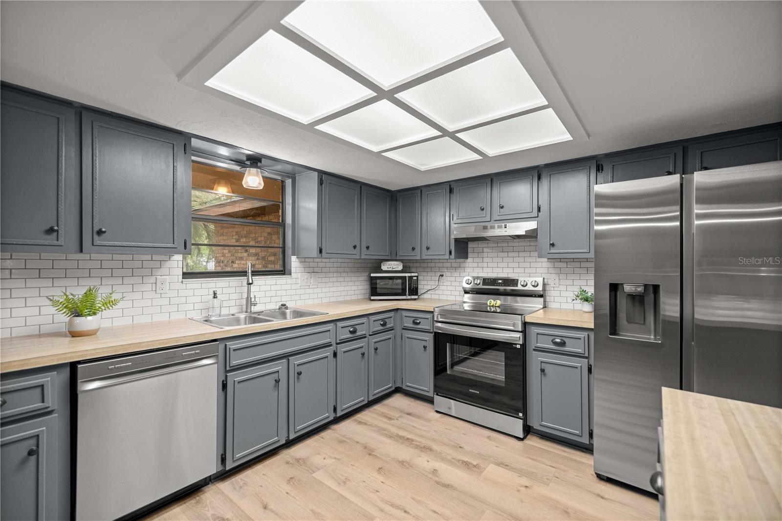 9465 SW 200TH CT, DUNNELLON, FL, 34431