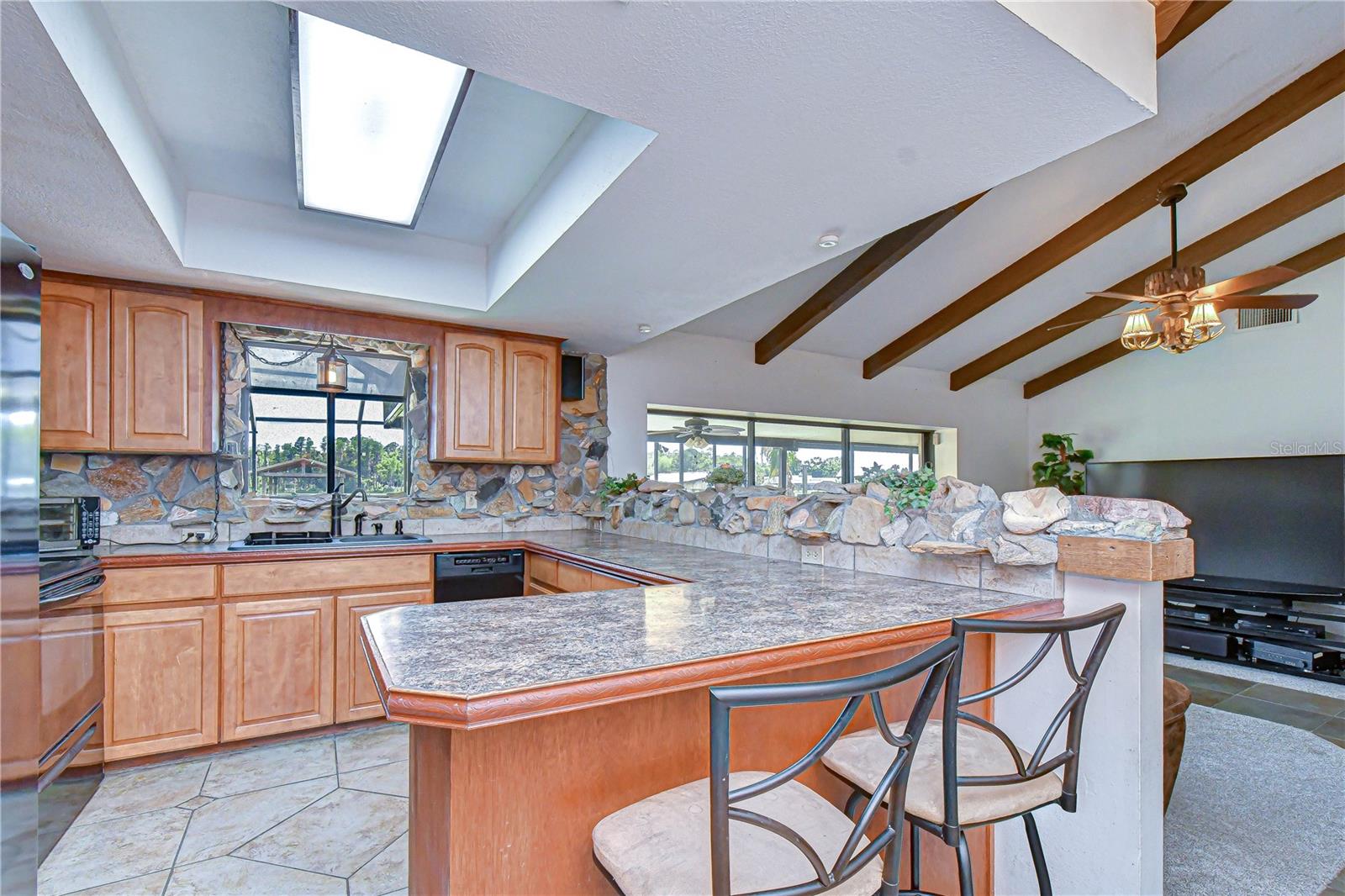 21924 OCEAN PINES DR, LAND O LAKES, FL, 34639