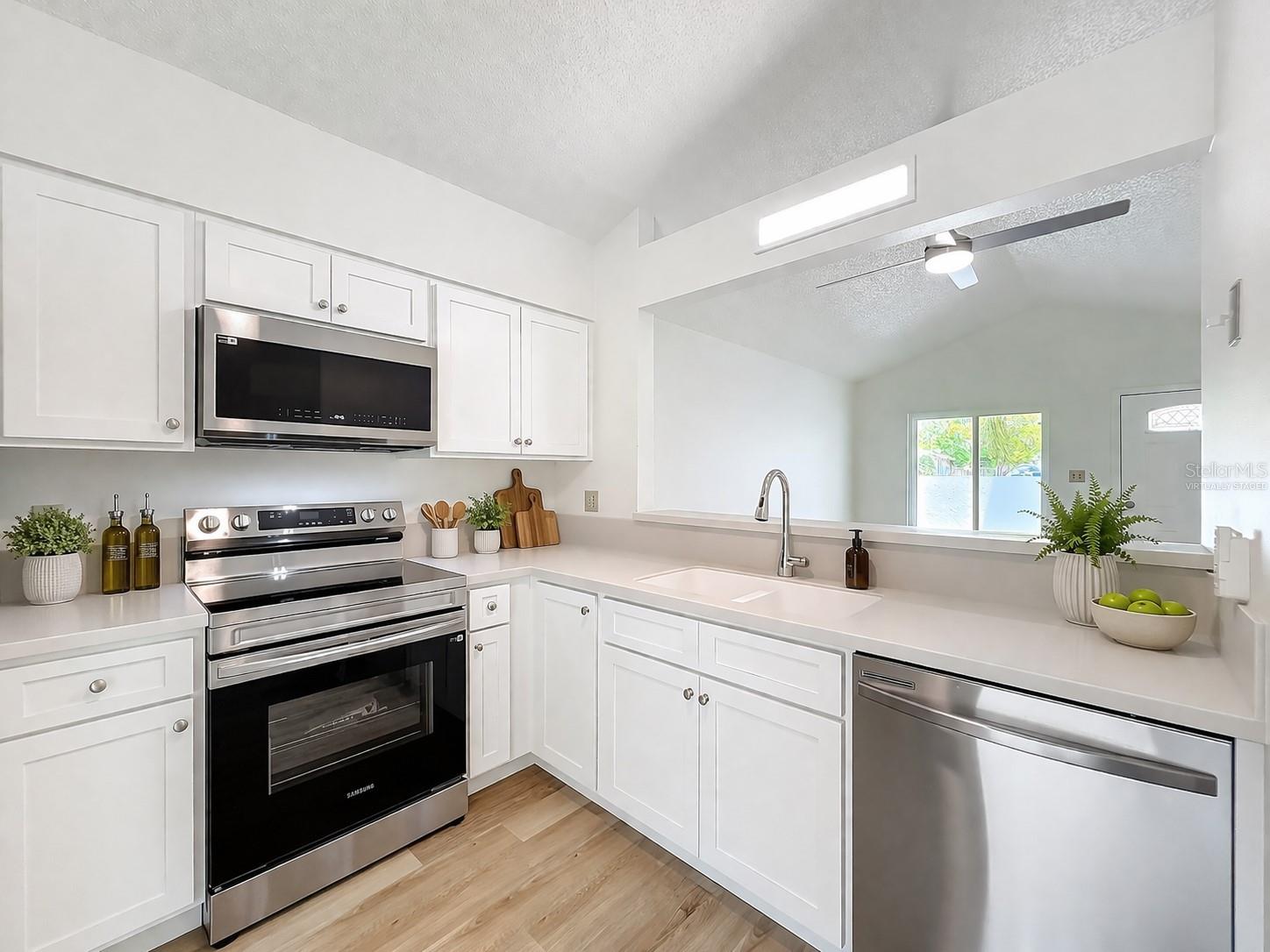 10436 RIVA RIDGE TRL, ORLANDO, FL, 32817