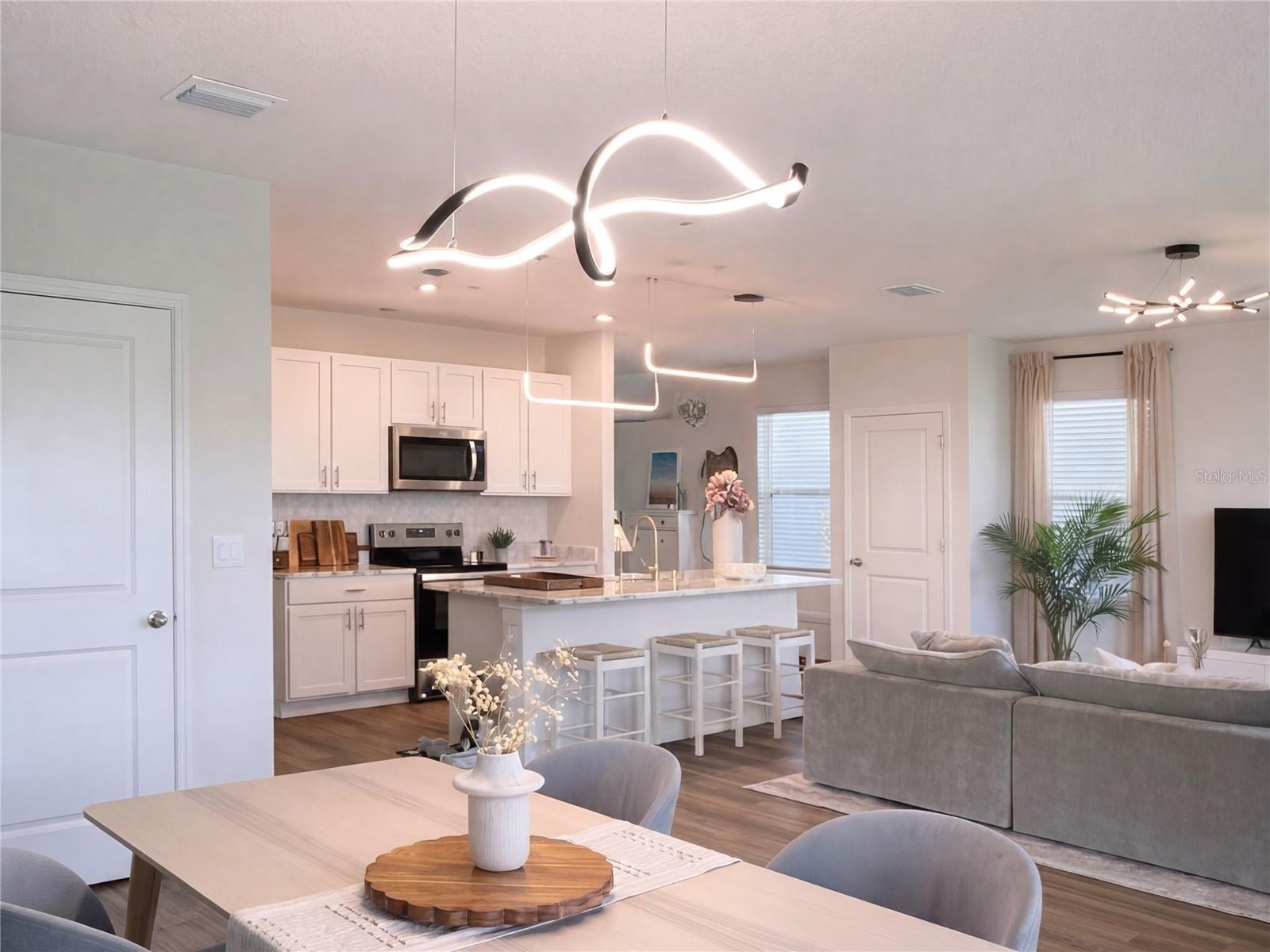 3419 HILLTOP CIR, BRADENTON, FL, 34211