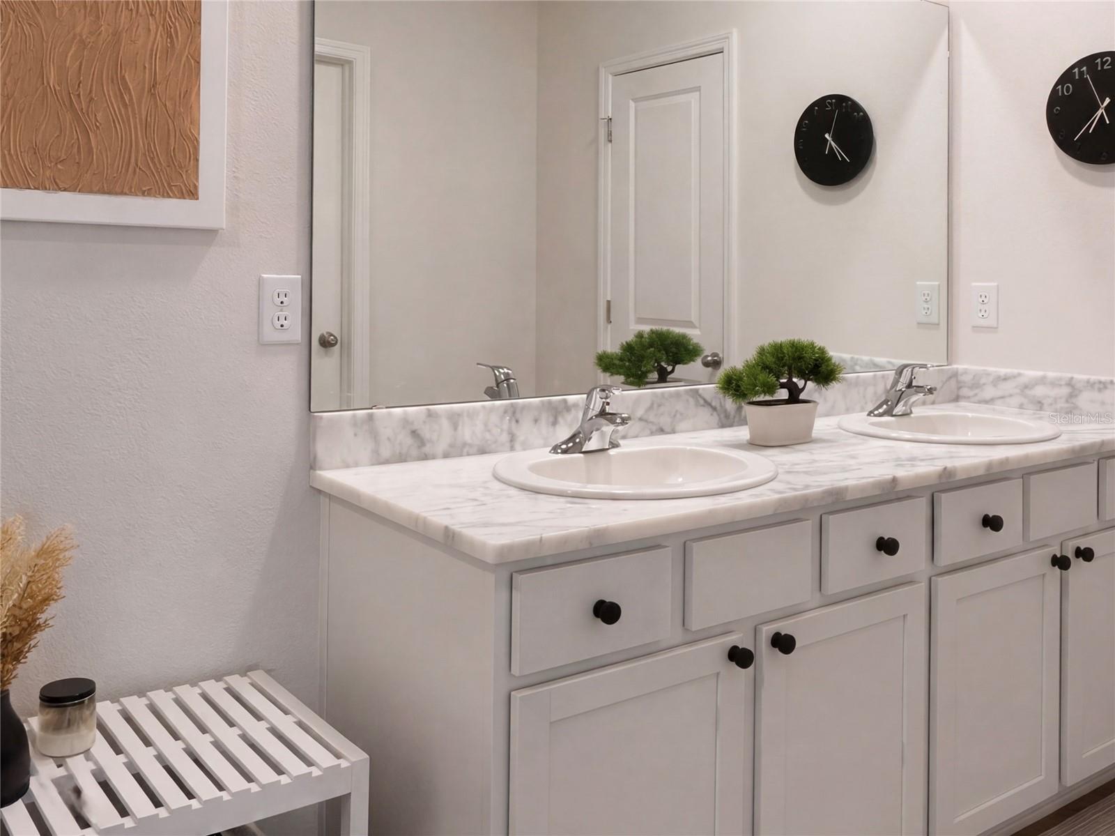 3419 HILLTOP CIR, BRADENTON, FL, 34211