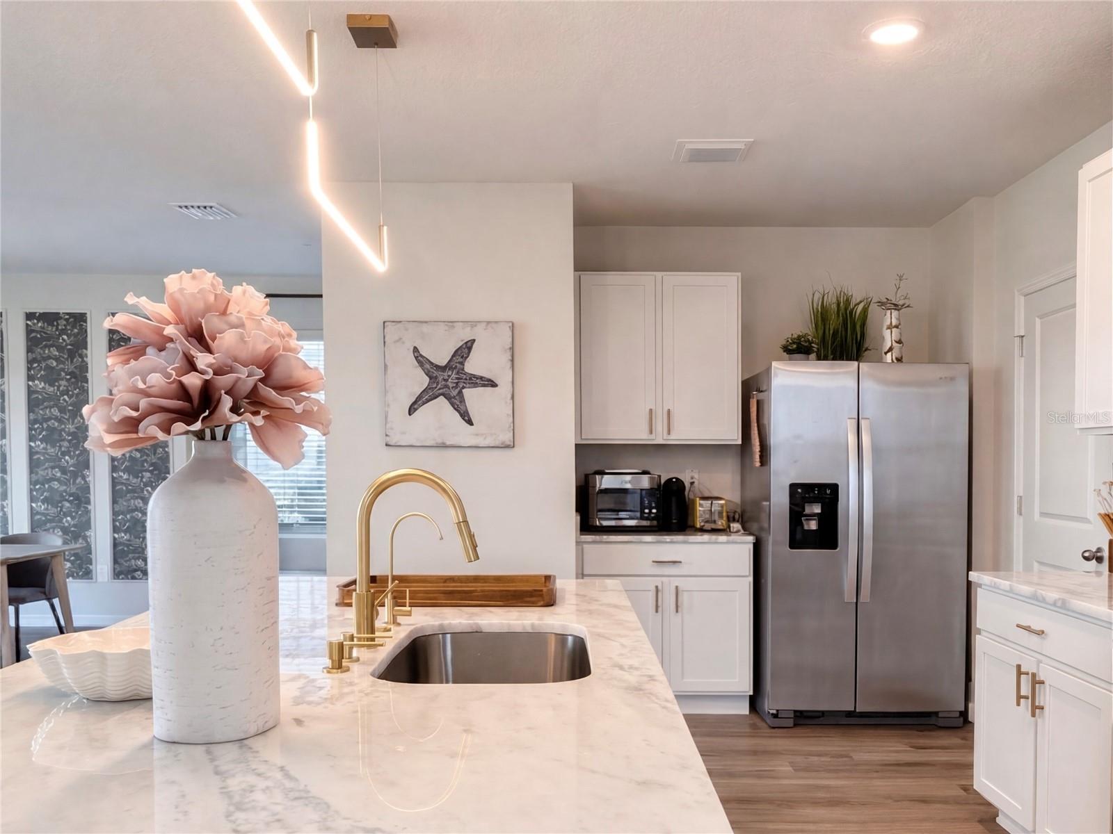 3419 HILLTOP CIR, BRADENTON, FL, 34211