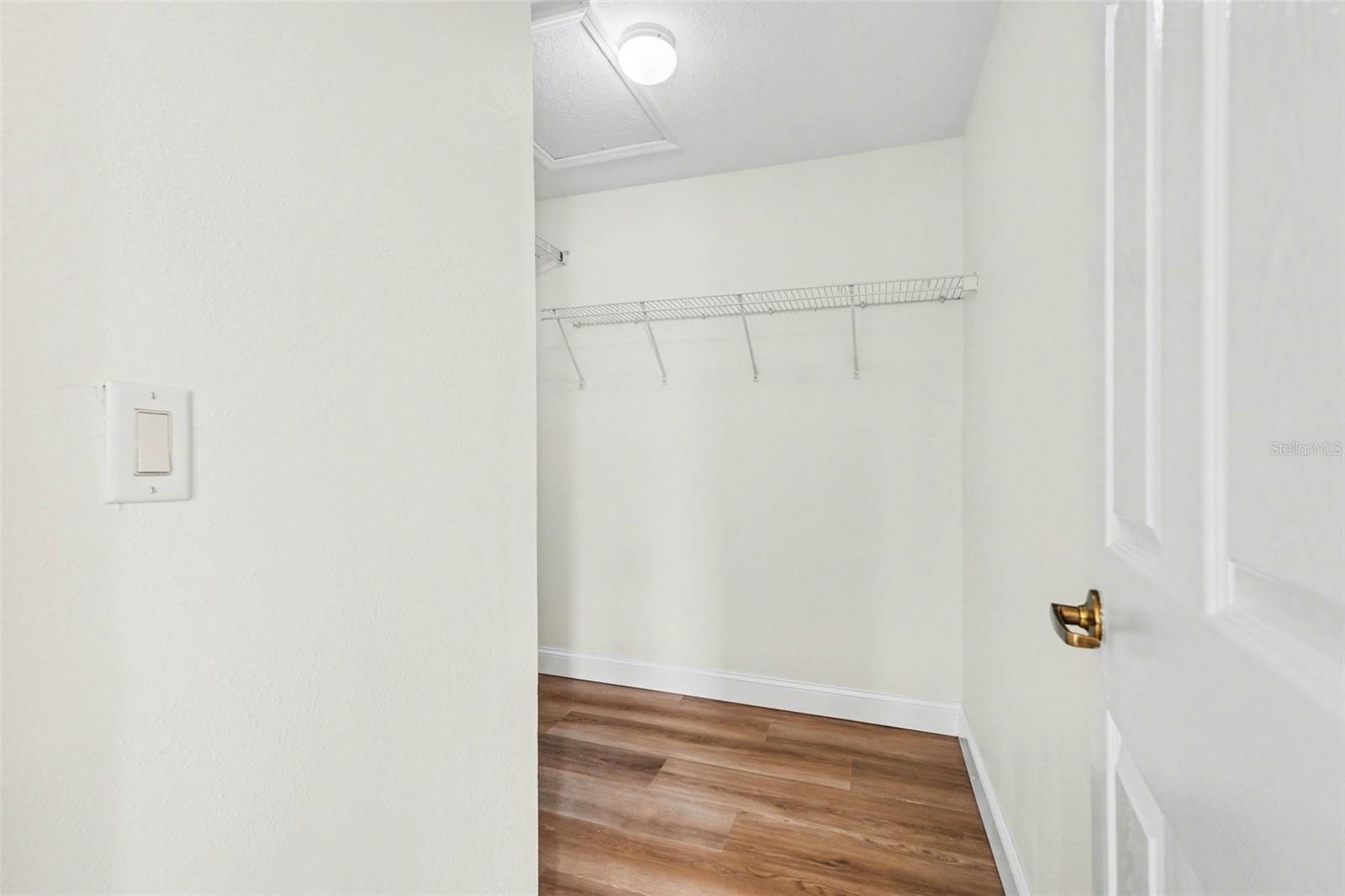 walk in closet in primary