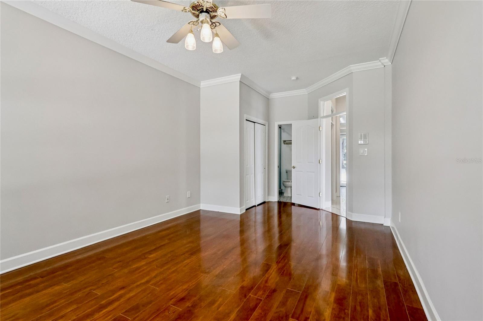 2068 ROBERTS POINT DR, WINDERMERE, FL, 34786