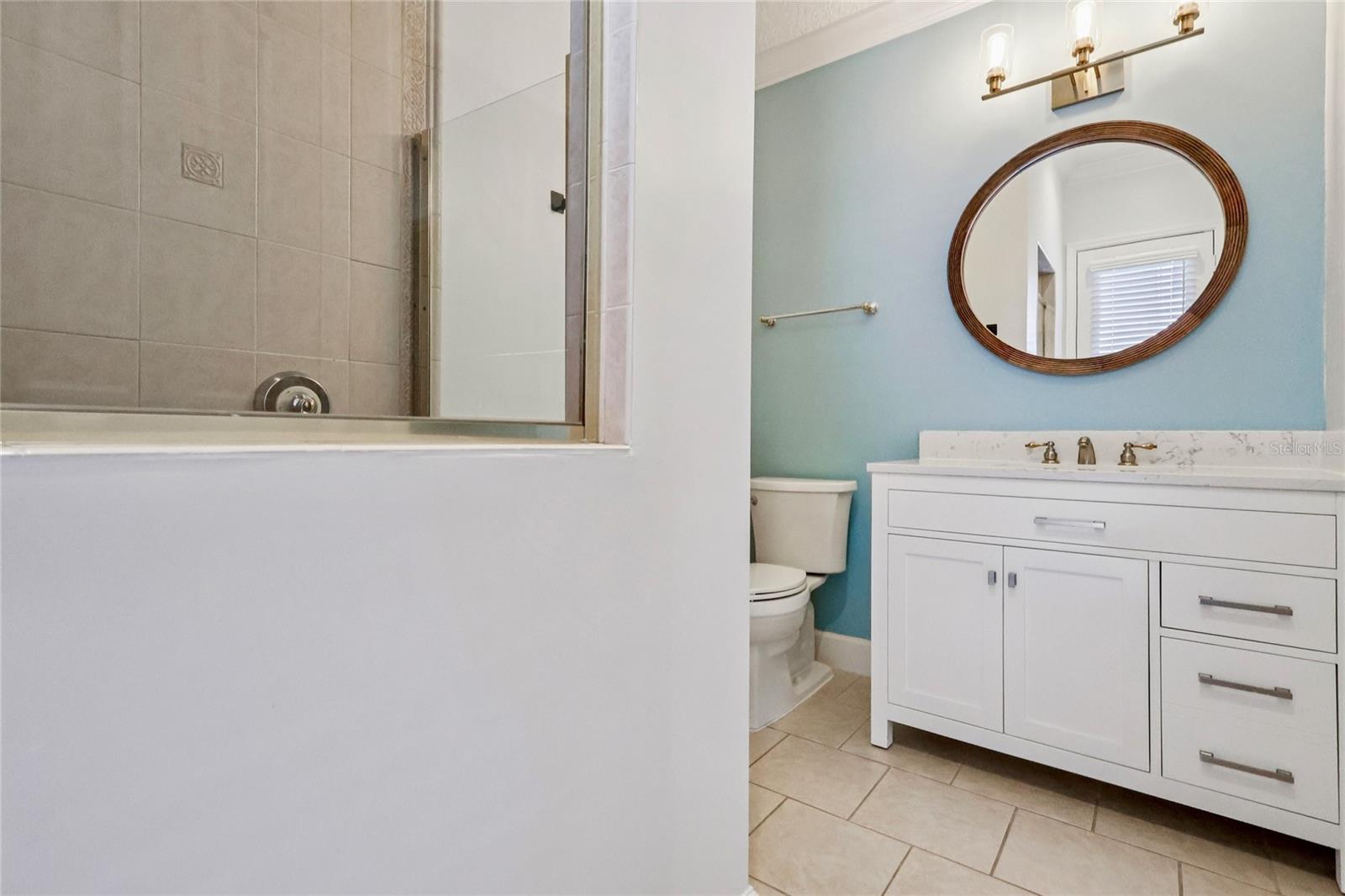 2068 ROBERTS POINT DR, WINDERMERE, FL, 34786