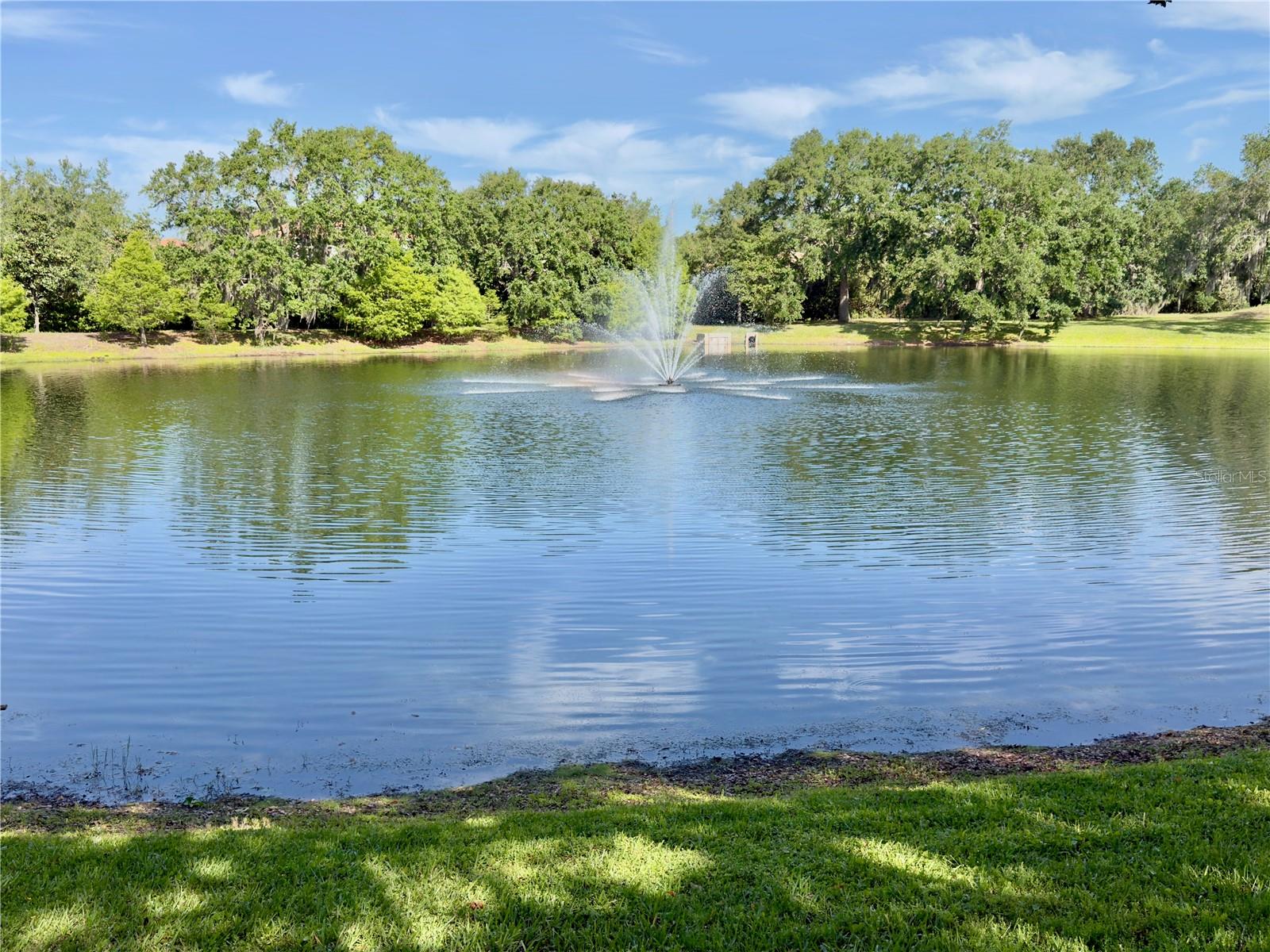 2068 ROBERTS POINT DR, WINDERMERE, FL, 34786