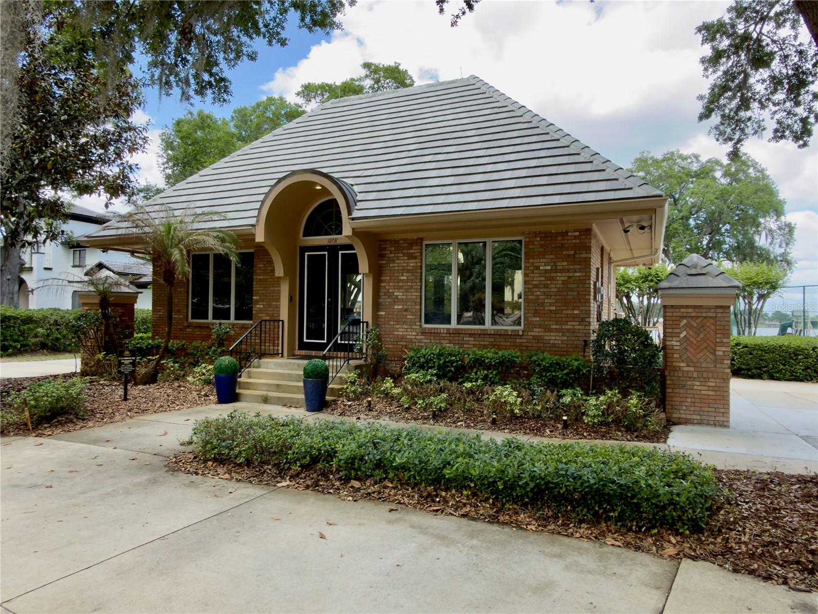 2068 ROBERTS POINT DR, WINDERMERE, FL, 34786