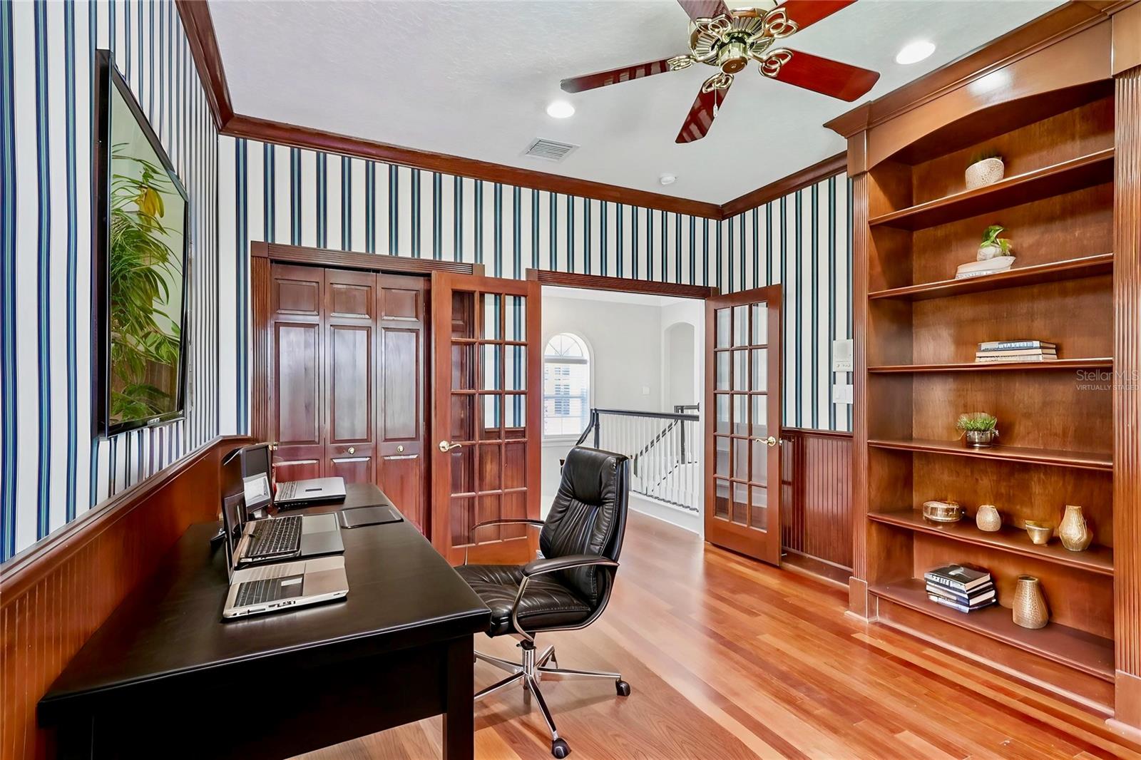 2068 ROBERTS POINT DR, WINDERMERE, FL, 34786