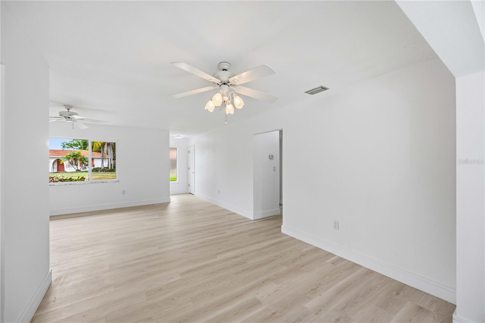 2501 CASS ST, SARASOTA, FL, 34231