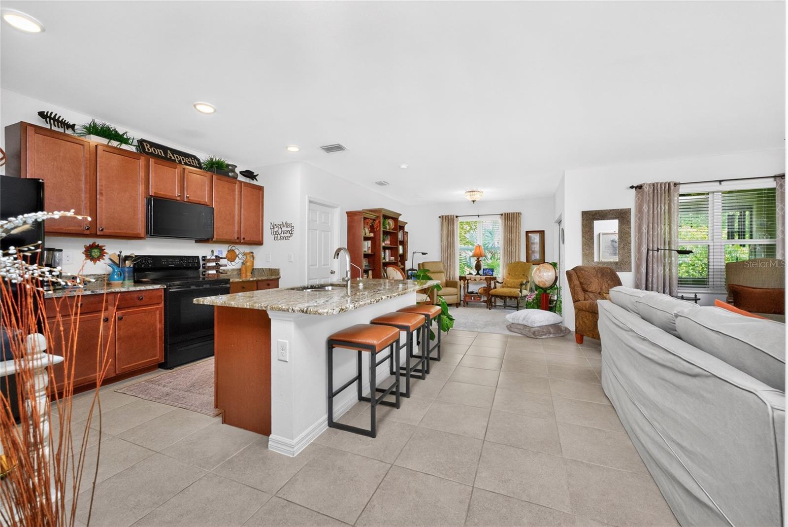 7612 MIKASA DR, PUNTA GORDA, FL, 33950