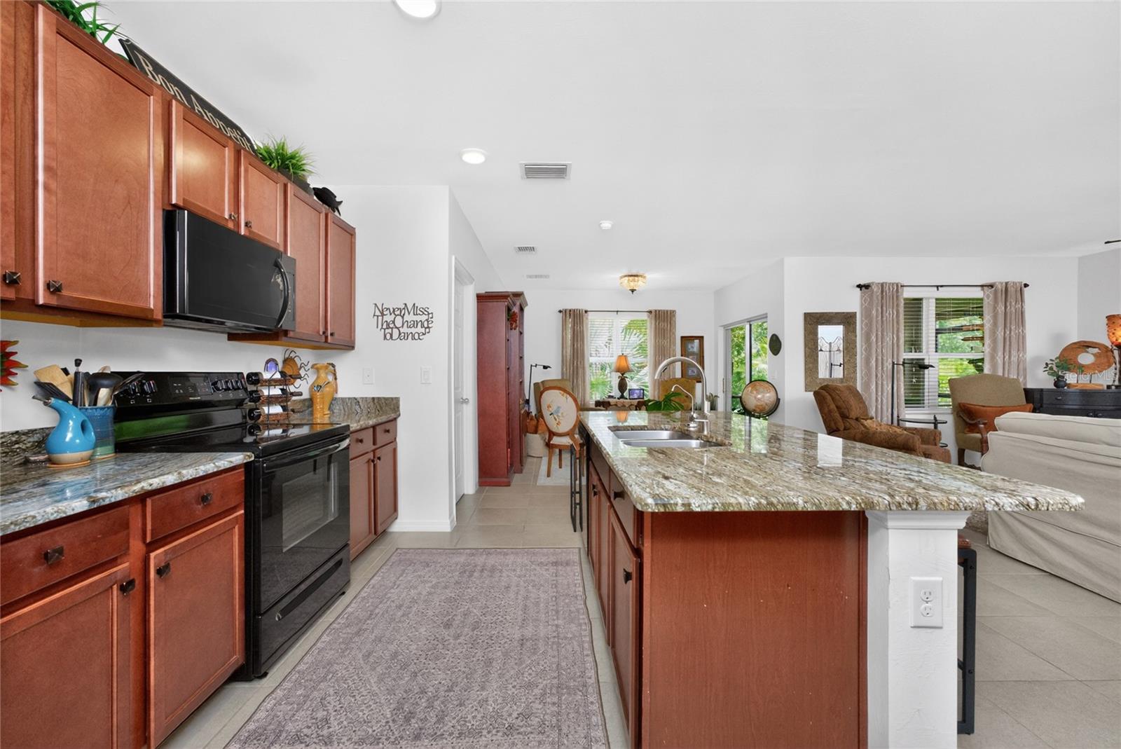 7612 MIKASA DR, PUNTA GORDA, FL, 33950