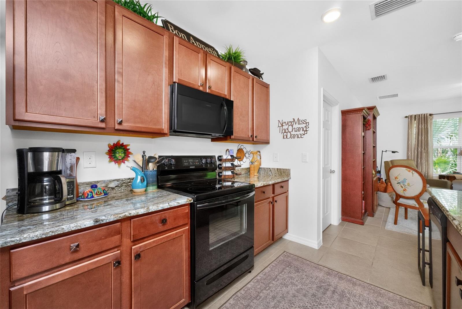 7612 MIKASA DR, PUNTA GORDA, FL, 33950