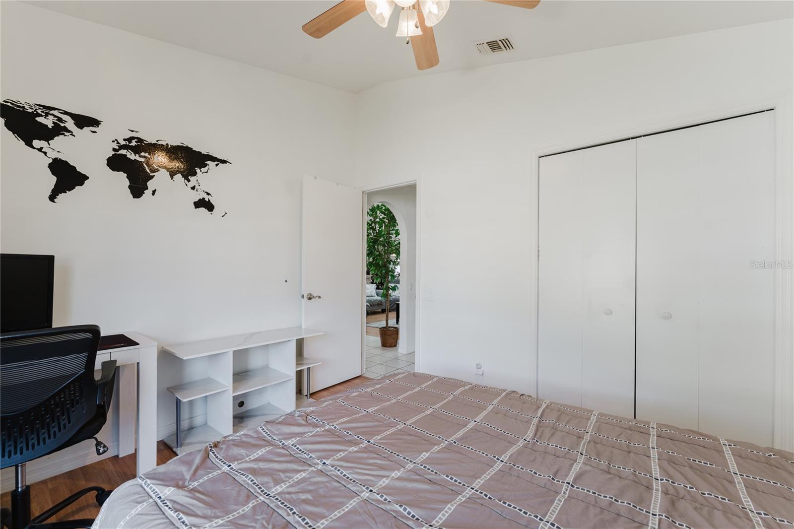8859 FORT JEFFERSON BLVD, ORLANDO, FL, 32822