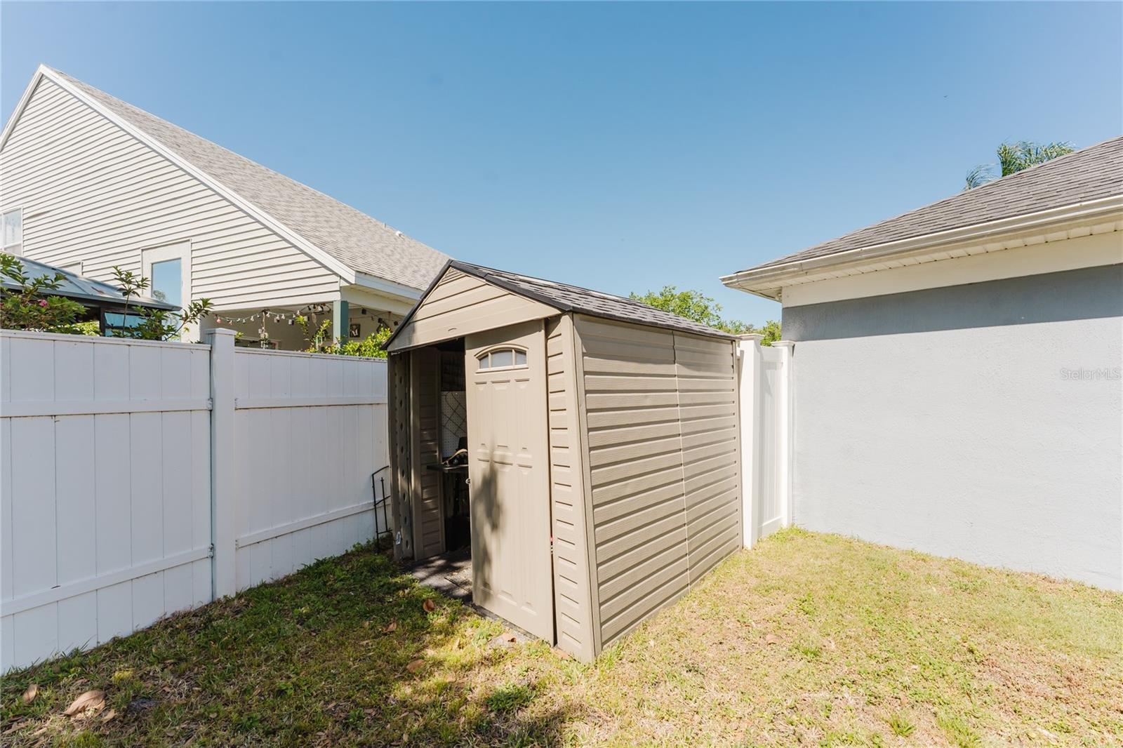 8859 FORT JEFFERSON BLVD, ORLANDO, FL, 32822