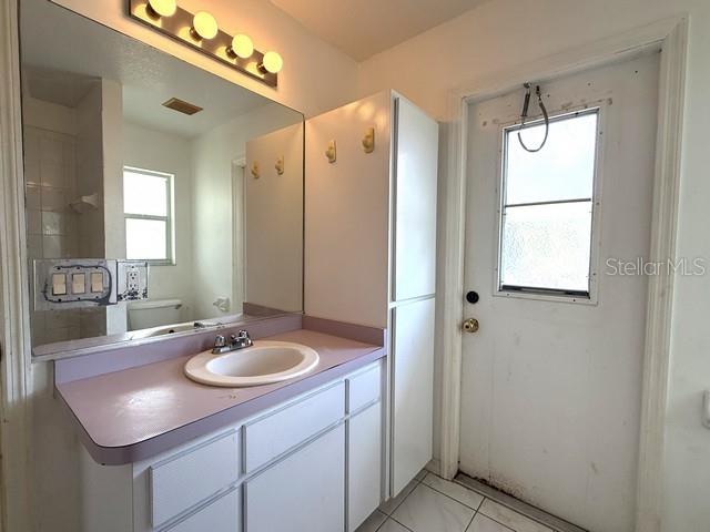 1241 S VENICE BLVD, VENICE, FL, 34293