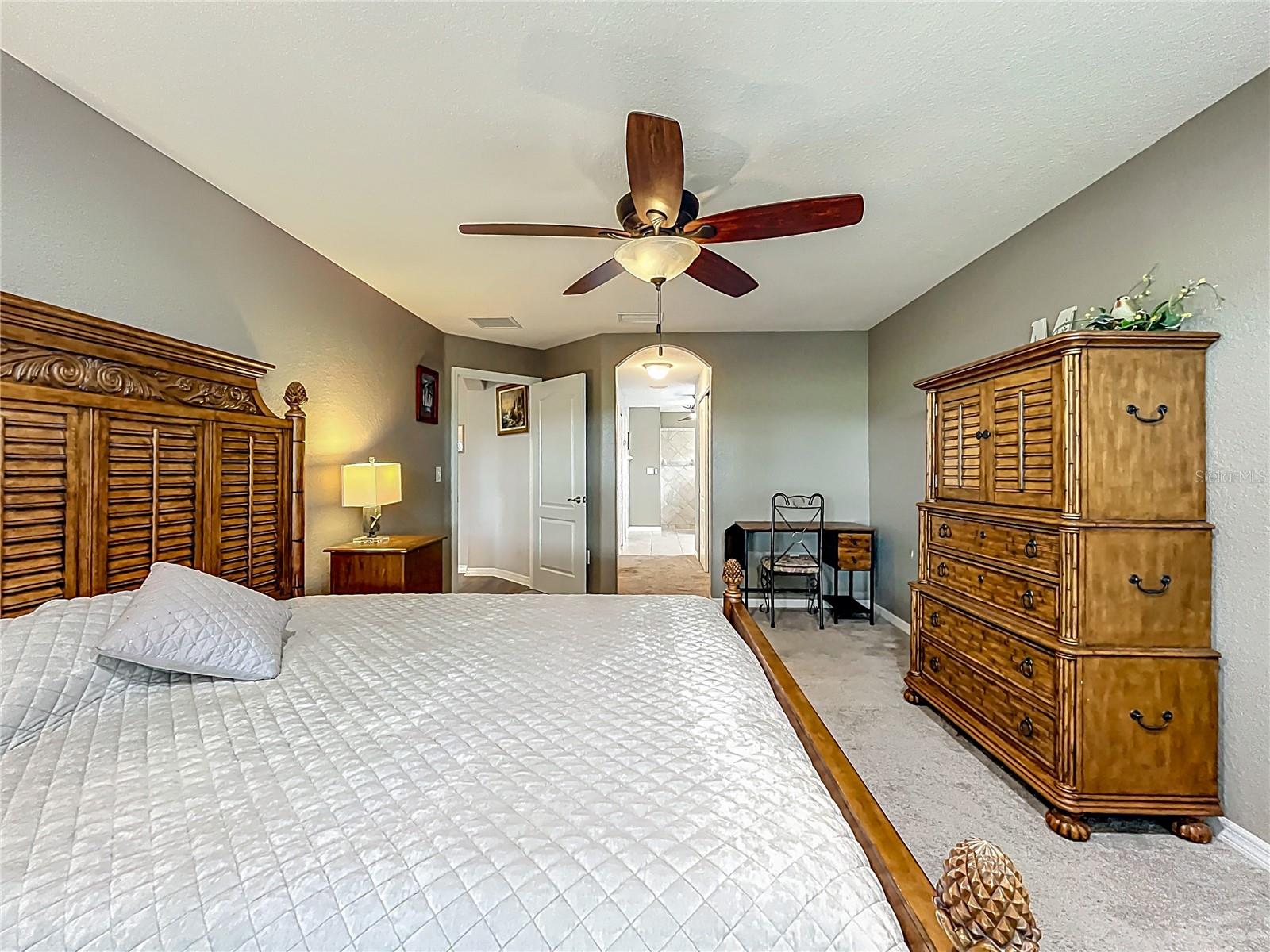 27327 ROANOKE DR, LEESBURG, FL, 34748