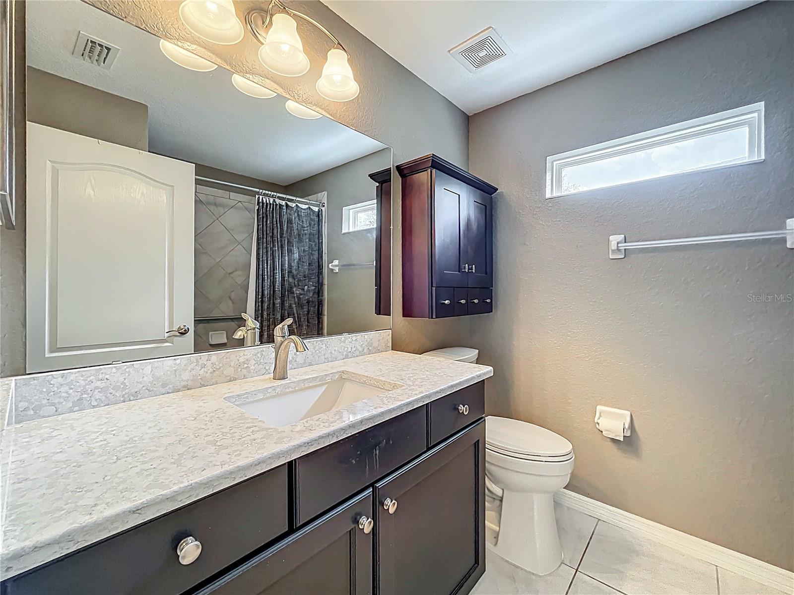 27327 ROANOKE DR, LEESBURG, FL, 34748