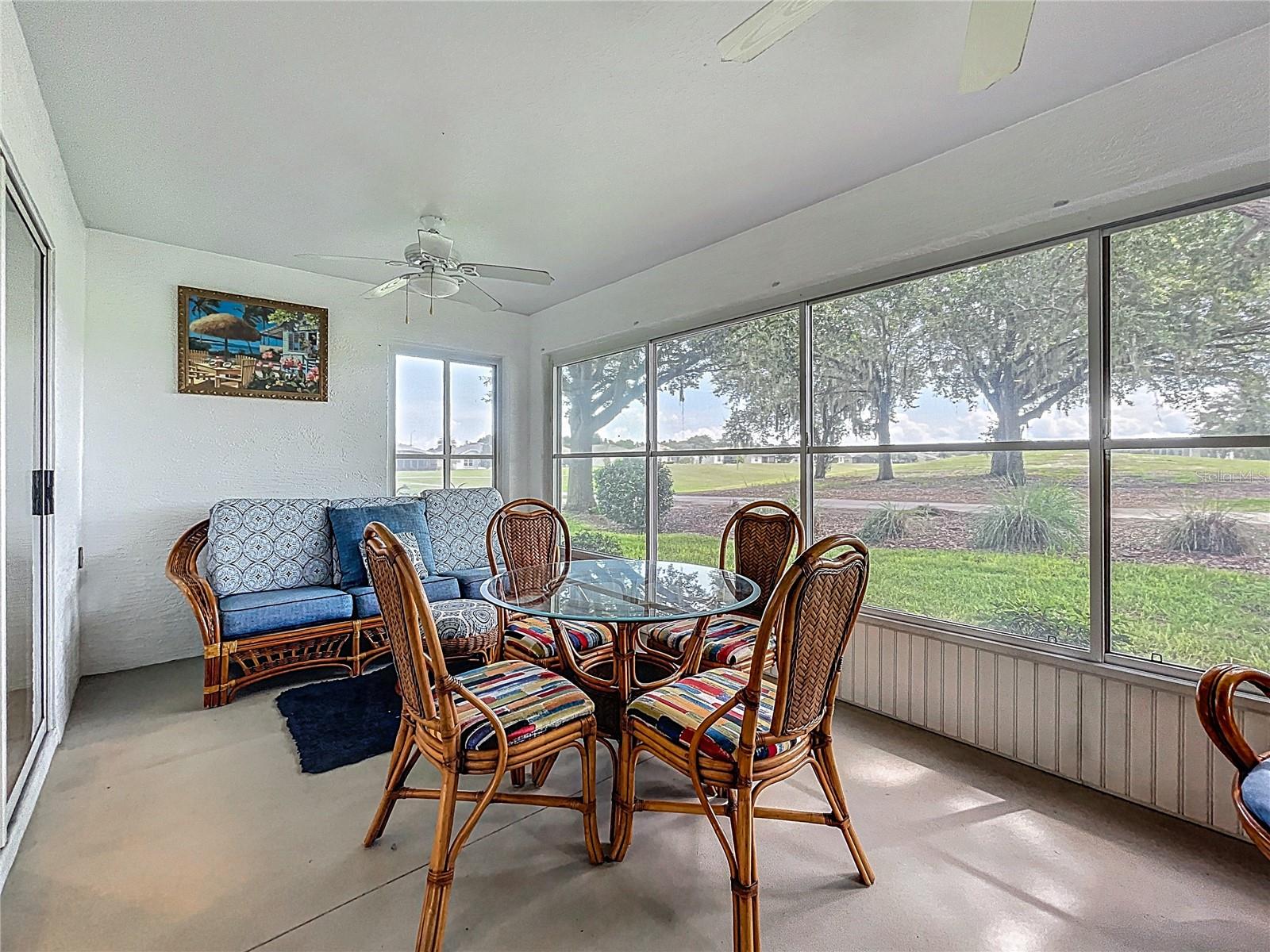 27327 ROANOKE DR, LEESBURG, FL, 34748
