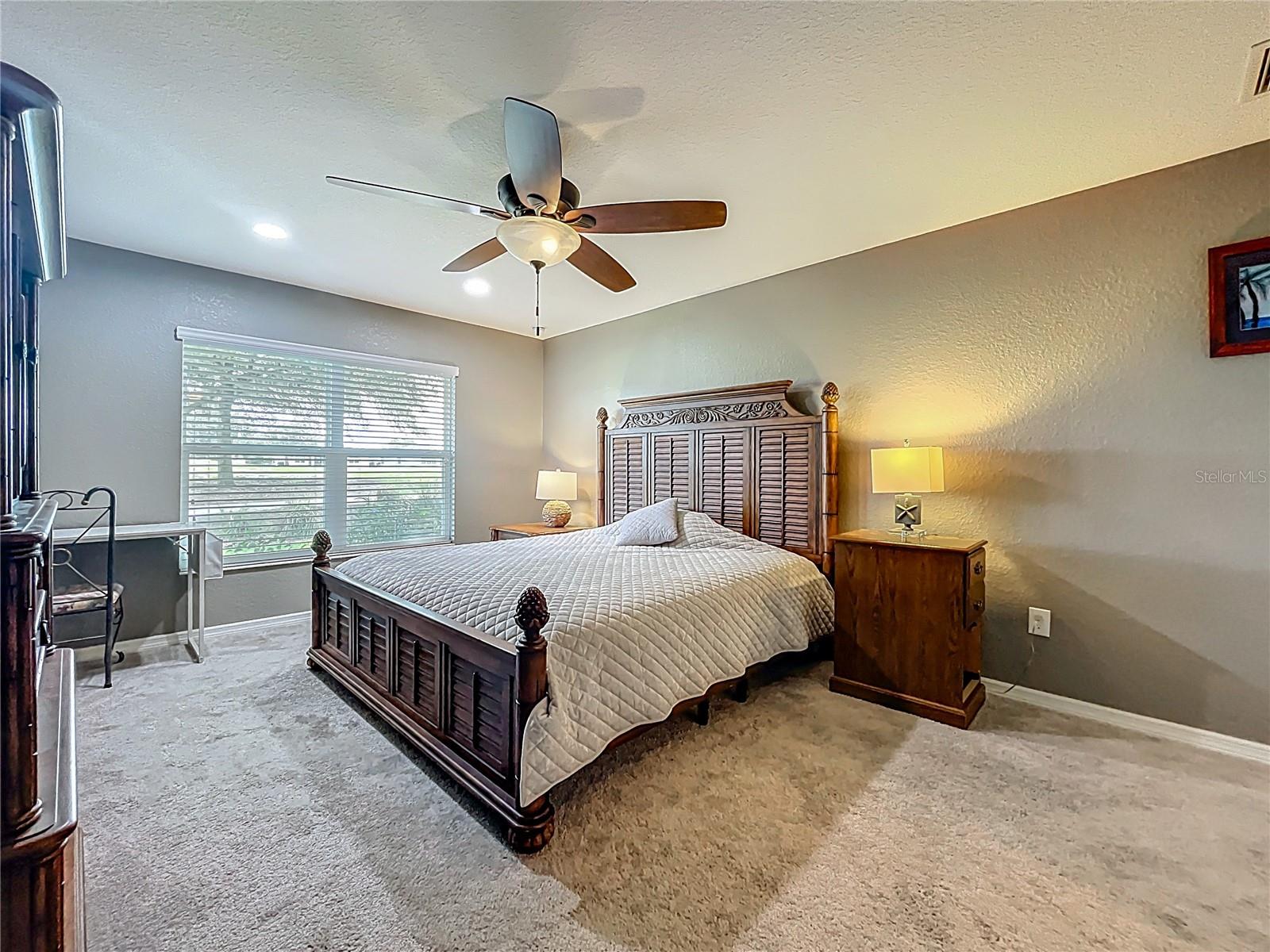 27327 ROANOKE DR, LEESBURG, FL, 34748