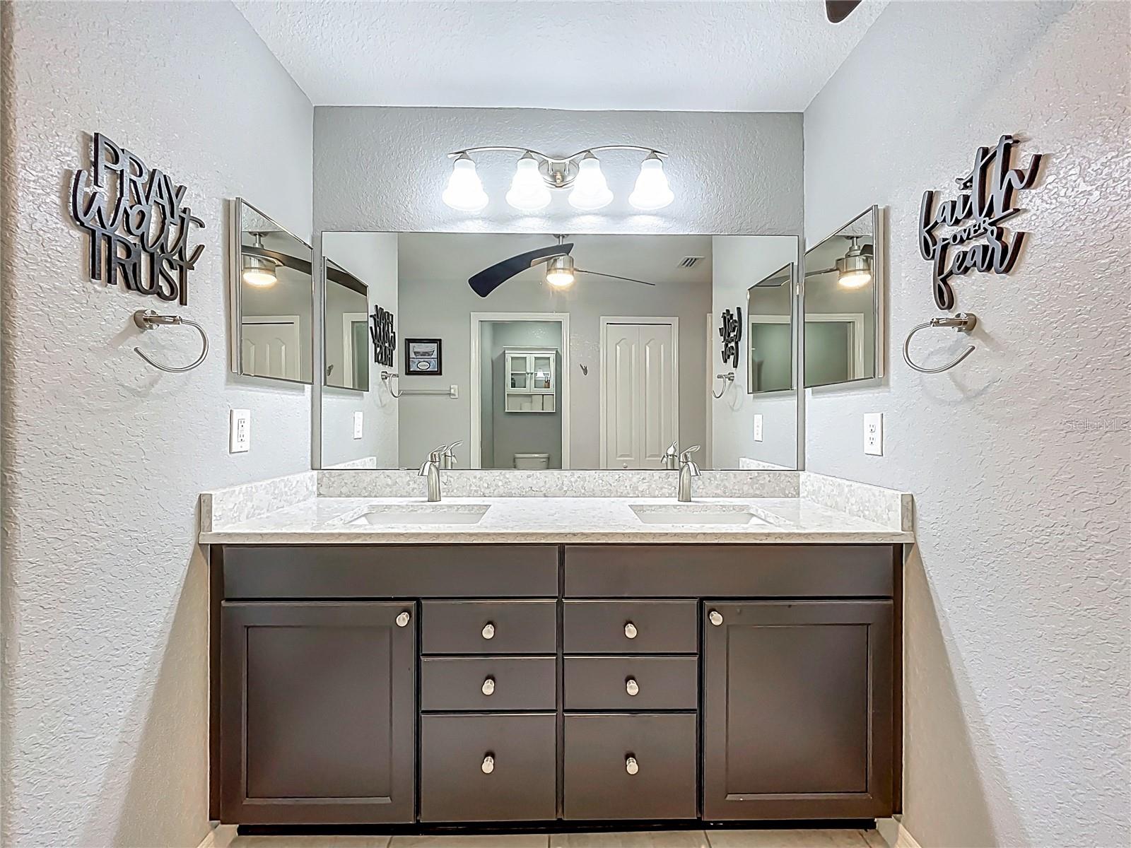 27327 ROANOKE DR, LEESBURG, FL, 34748