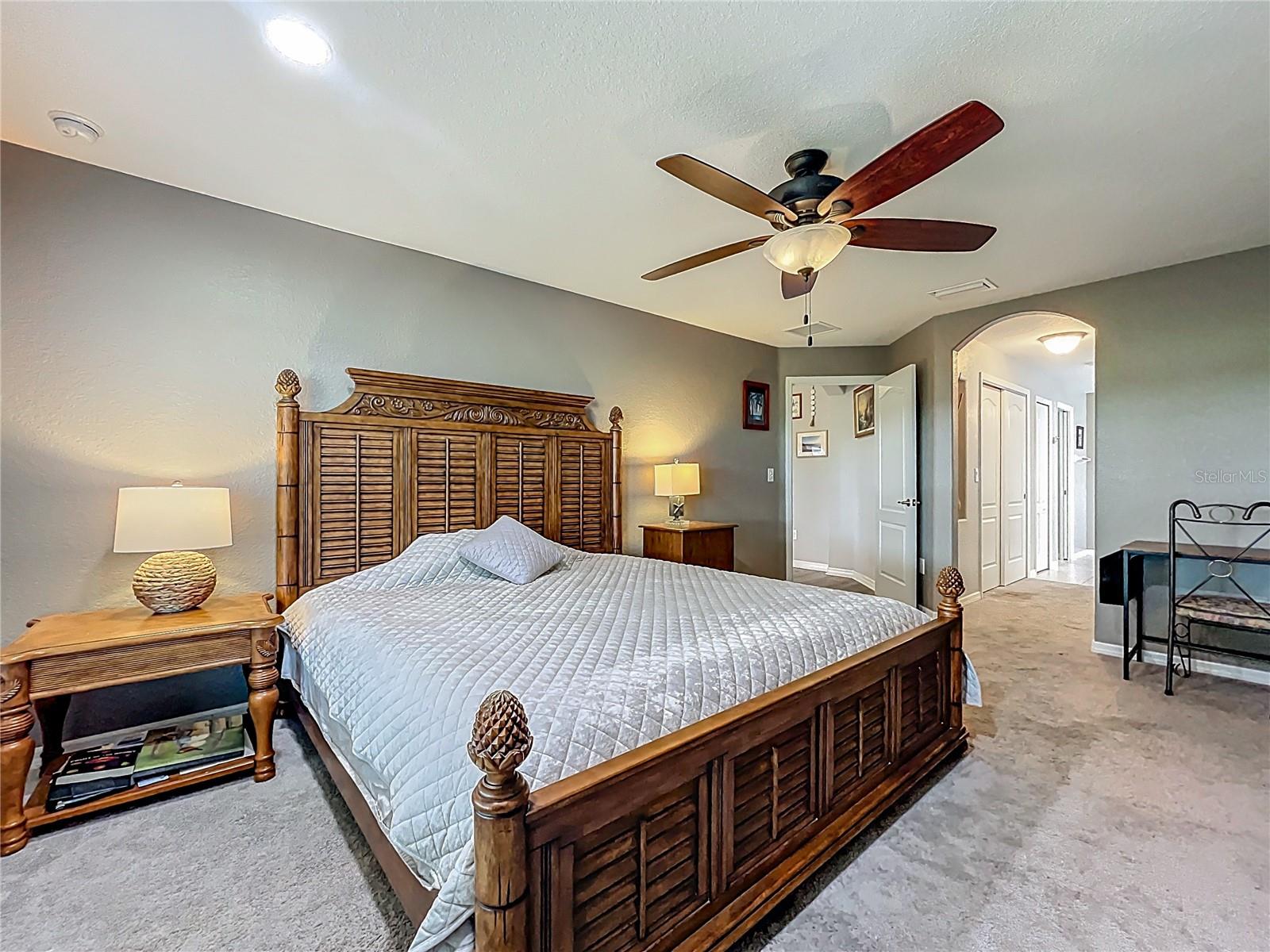 27327 ROANOKE DR, LEESBURG, FL, 34748