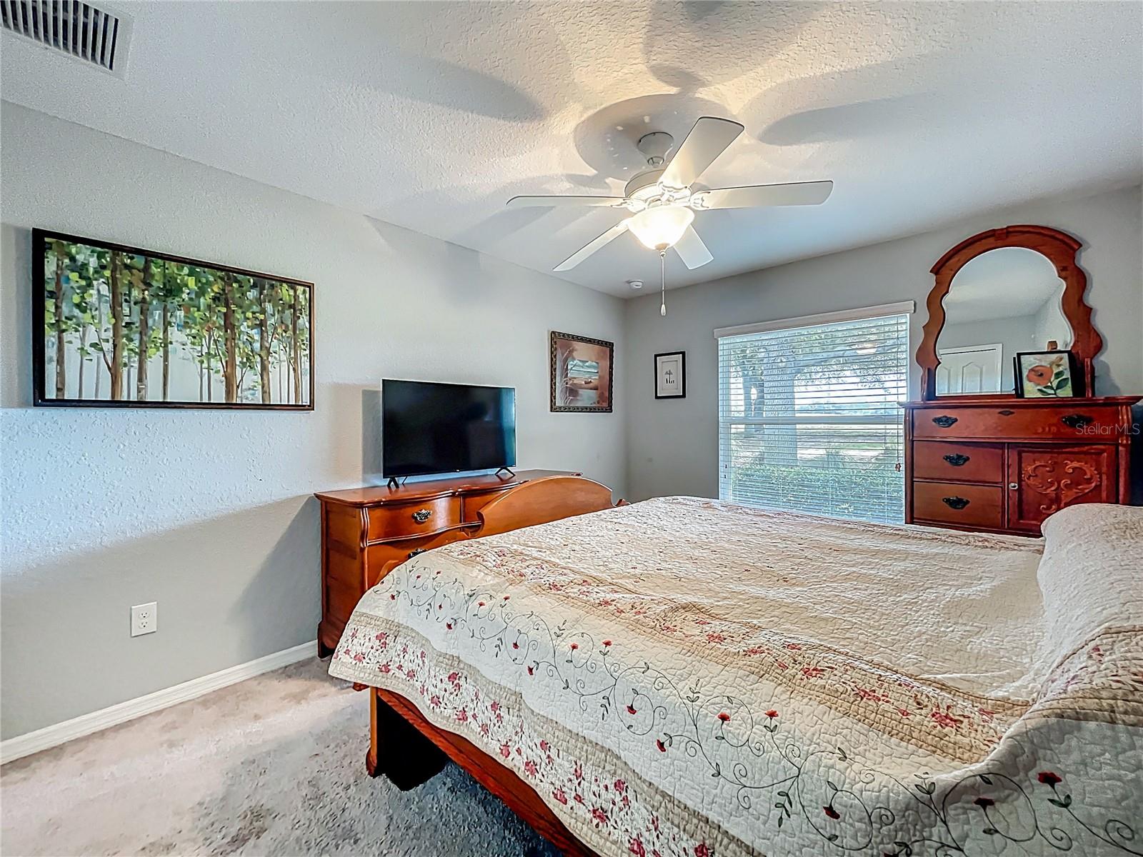 27327 ROANOKE DR, LEESBURG, FL, 34748