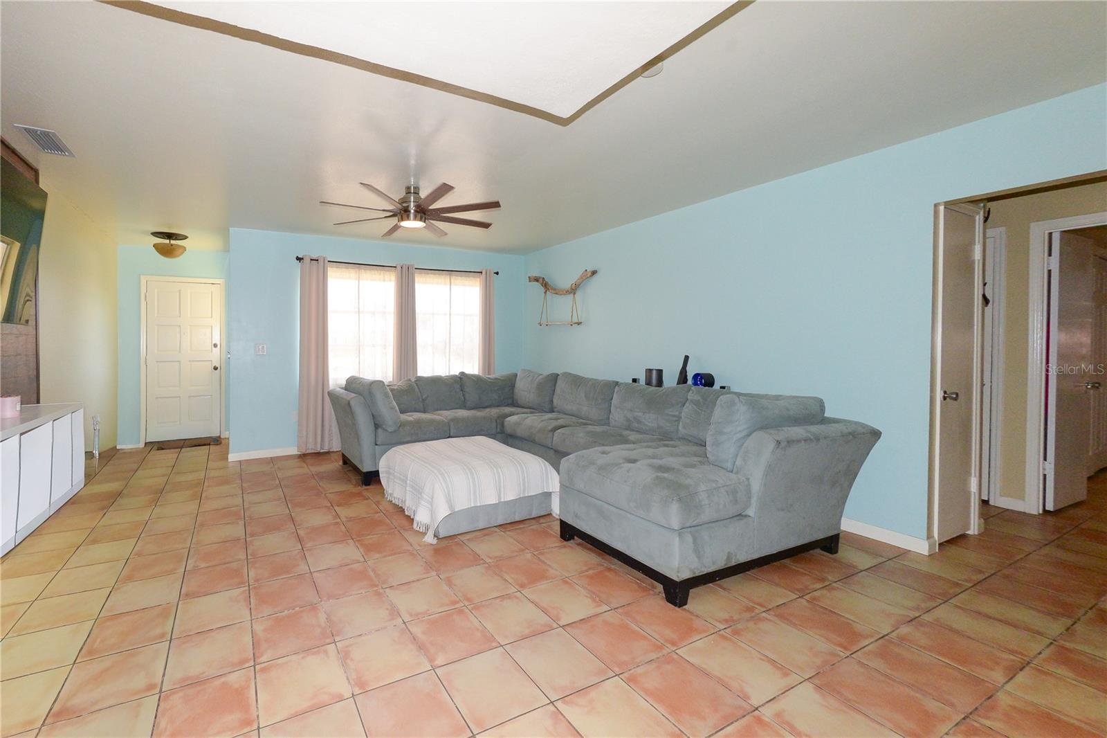 9215 KINGSTON RD, BRADENTON, FL, 34210