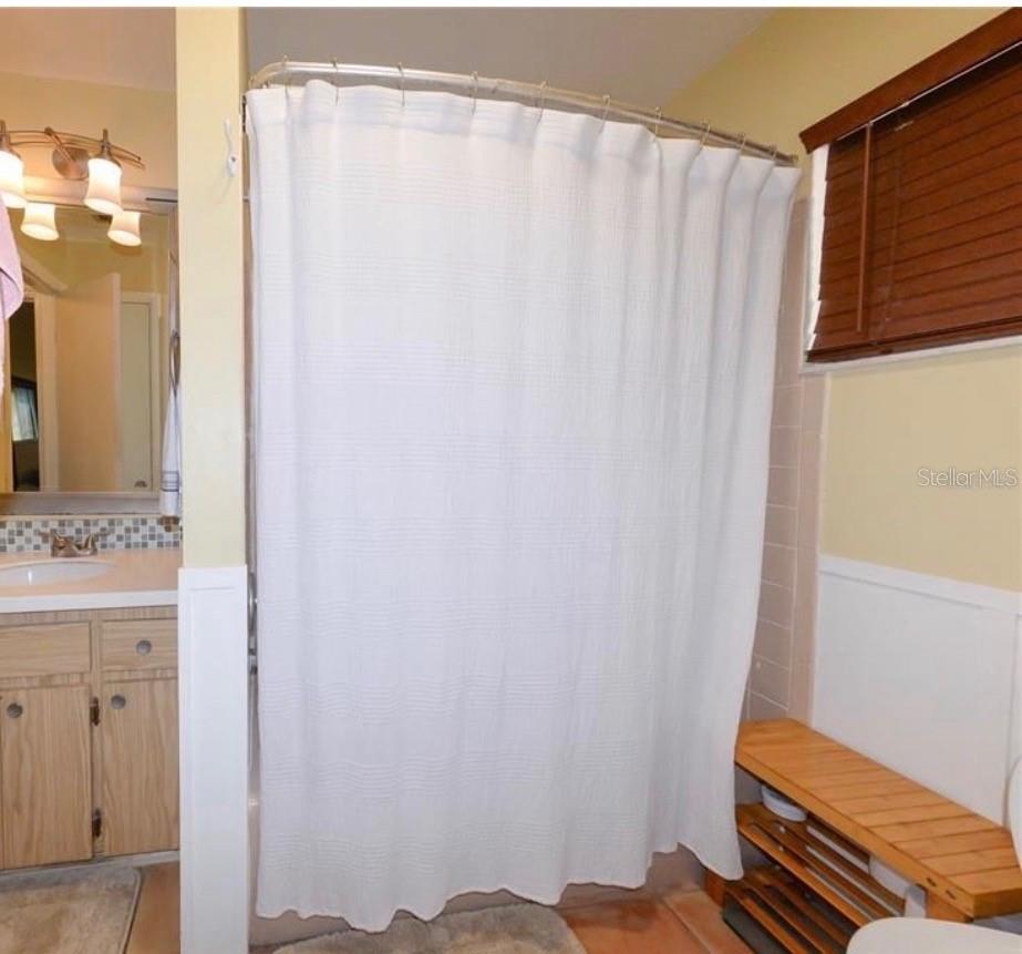 9215 KINGSTON RD, BRADENTON, FL, 34210