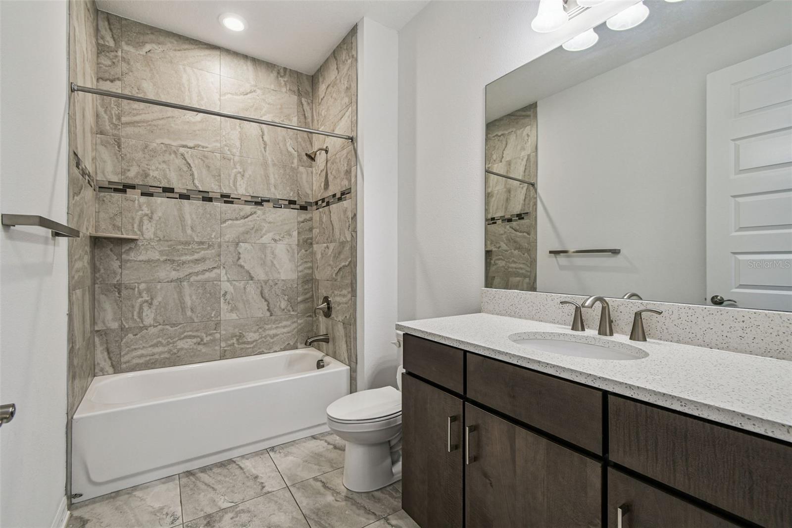 10752 GREEN HARVEST DR, RIVERVIEW, FL, 33578