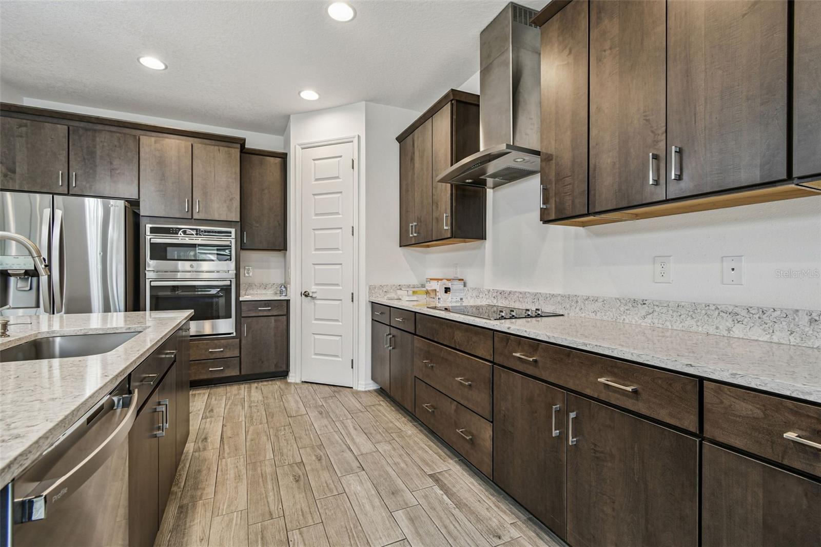 10752 GREEN HARVEST DR, RIVERVIEW, FL, 33578