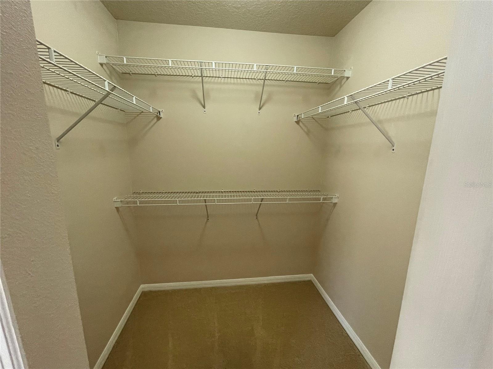 9978 BENNINGTON CHASE DR, ORLANDO, FL, 32829