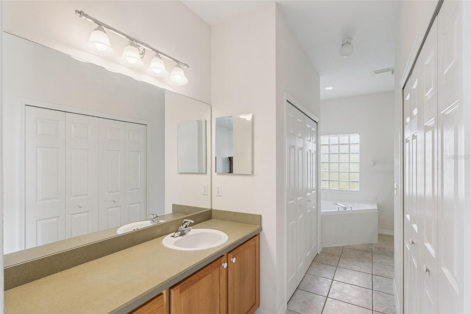 961 PERU CT, DELTONA, FL, 32738