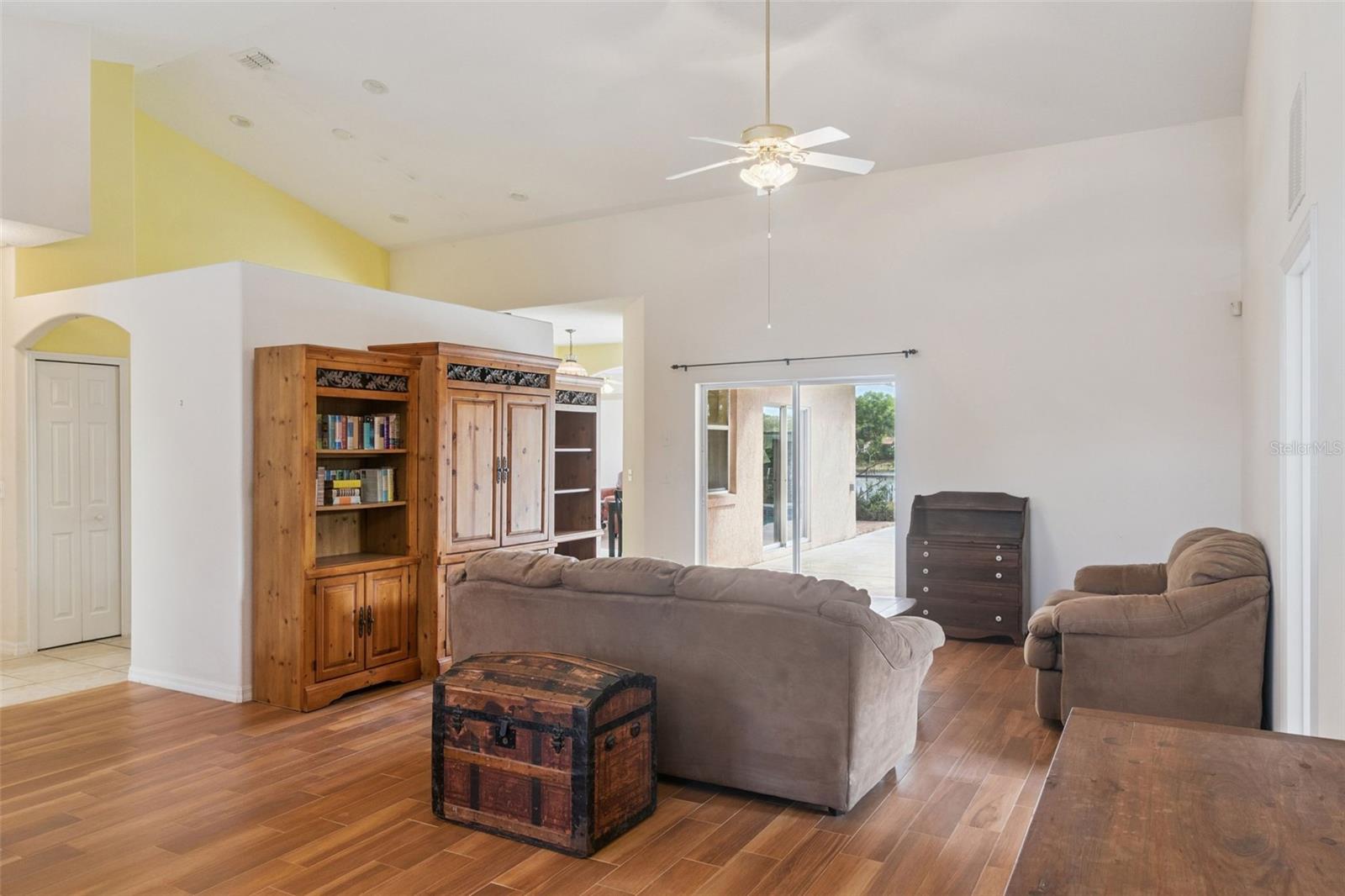 961 PERU CT, DELTONA, FL, 32738