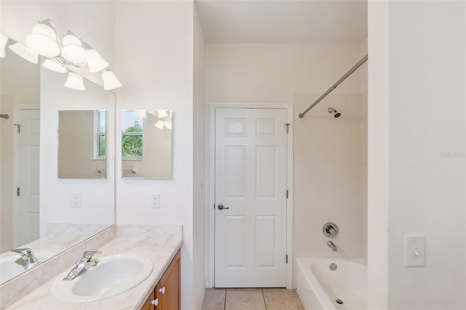 961 PERU CT, DELTONA, FL, 32738