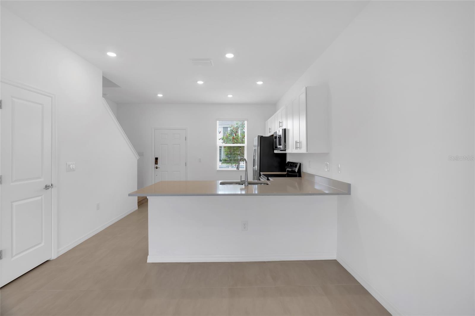 8765 DAYBREAK ST, SARASOTA, FL, 34241