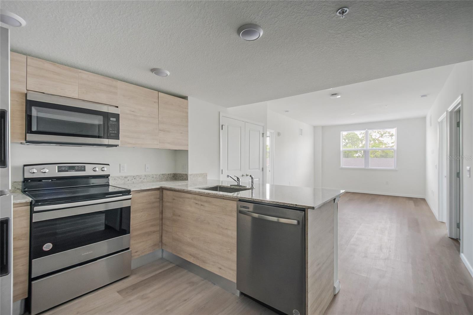 1230 SOUTHSTATION PL #304, ORLANDO, FL, 32809