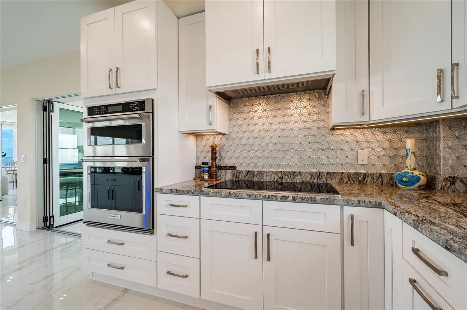 1365 SNELL ISLE BLVD NE #9A, ST PETERSBURG, FL, 33704
